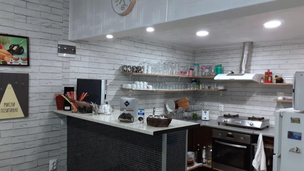 Guest Rooms Simona Opanets Bagian luar foto